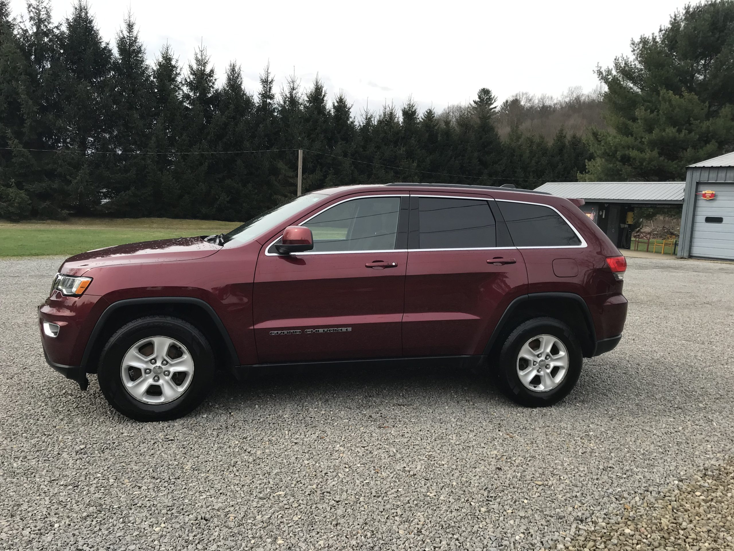 Another Awesome 2017 Jeep Grand Cherokee Laredo! It’s like New! 😊