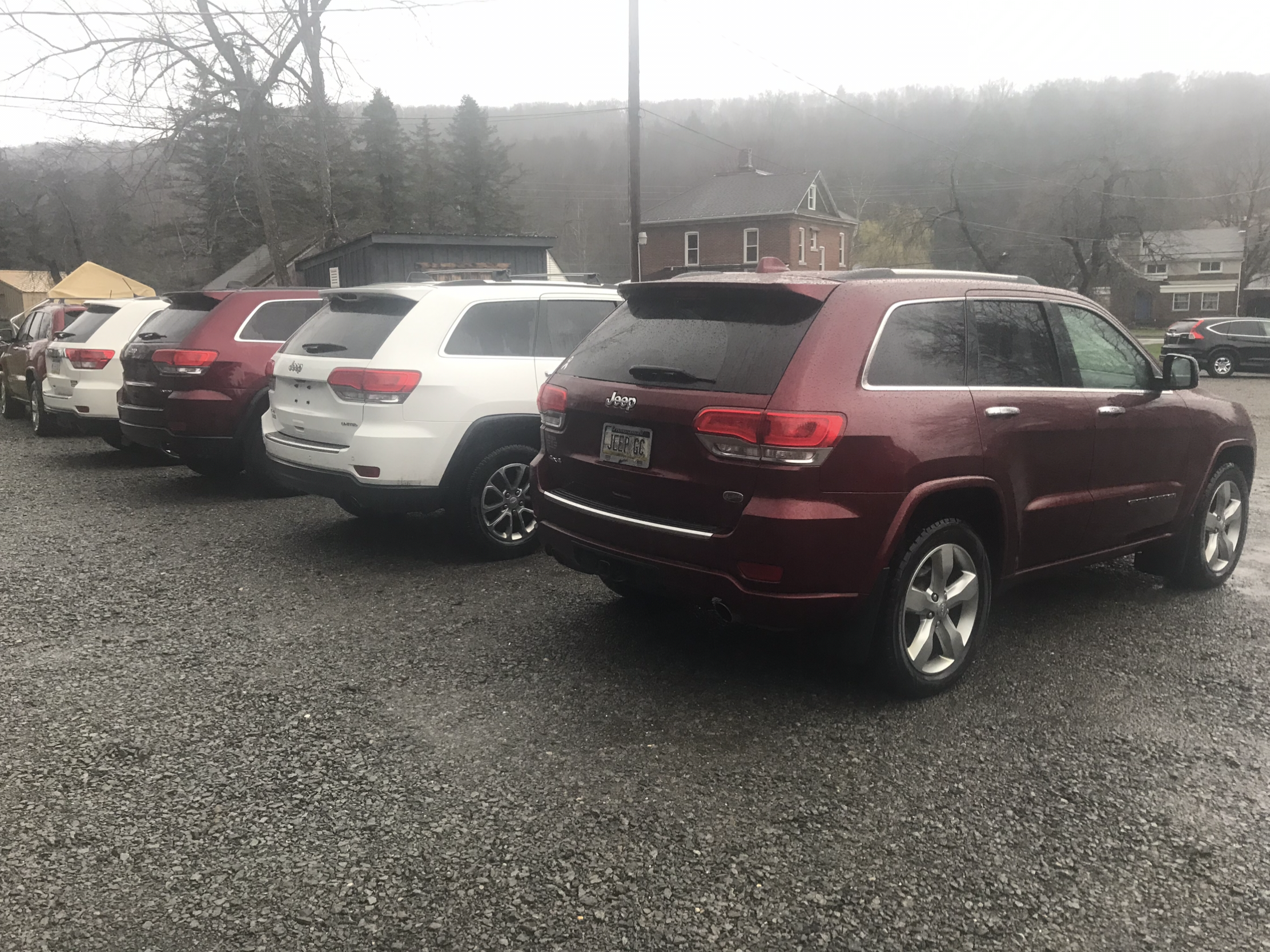 Another Awesome 2017 Jeep Grand Cherokee Laredo! It’s like New! 😊
