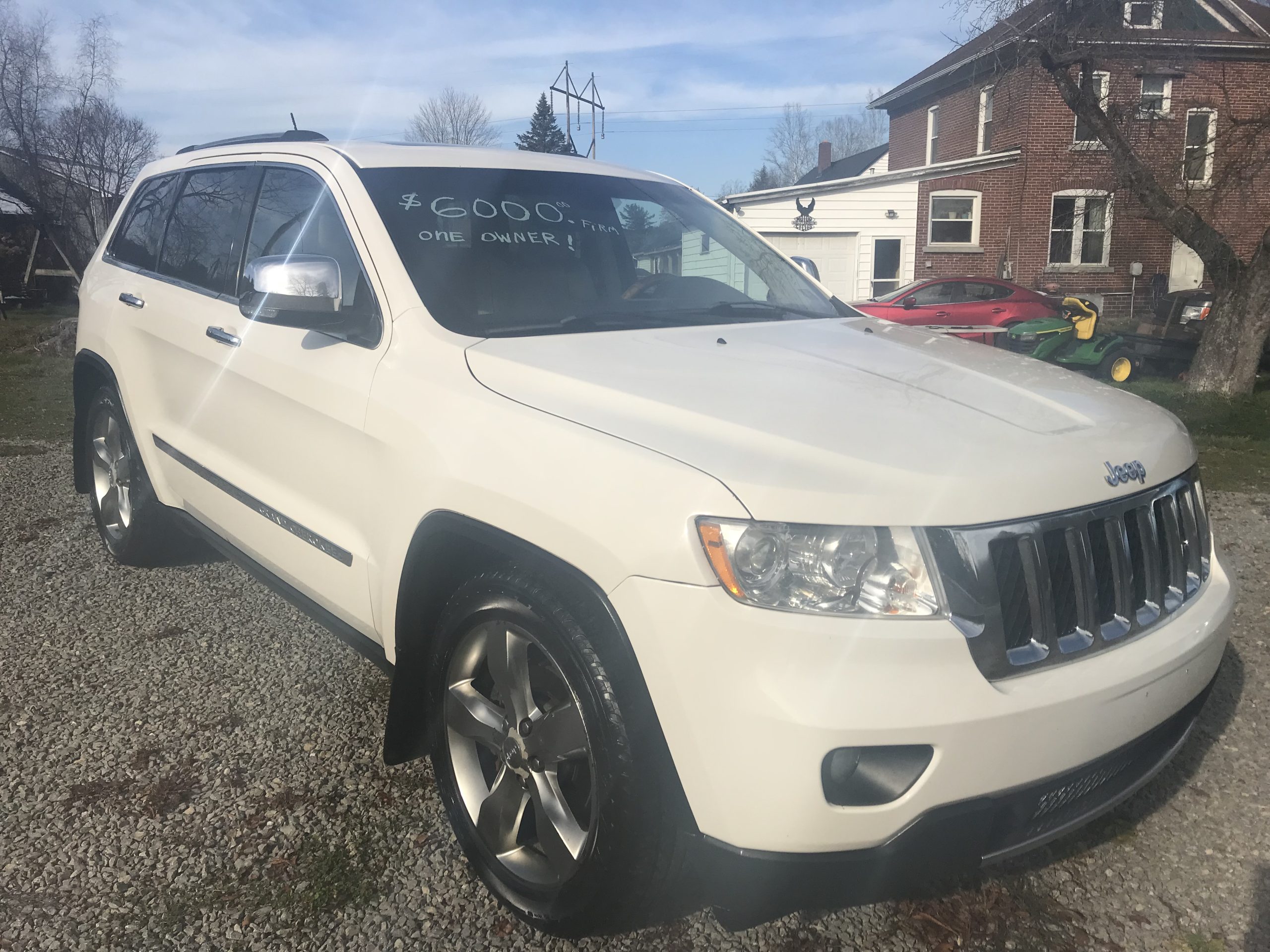 One Owner 2011 Jeep Grand Cherokee Overland