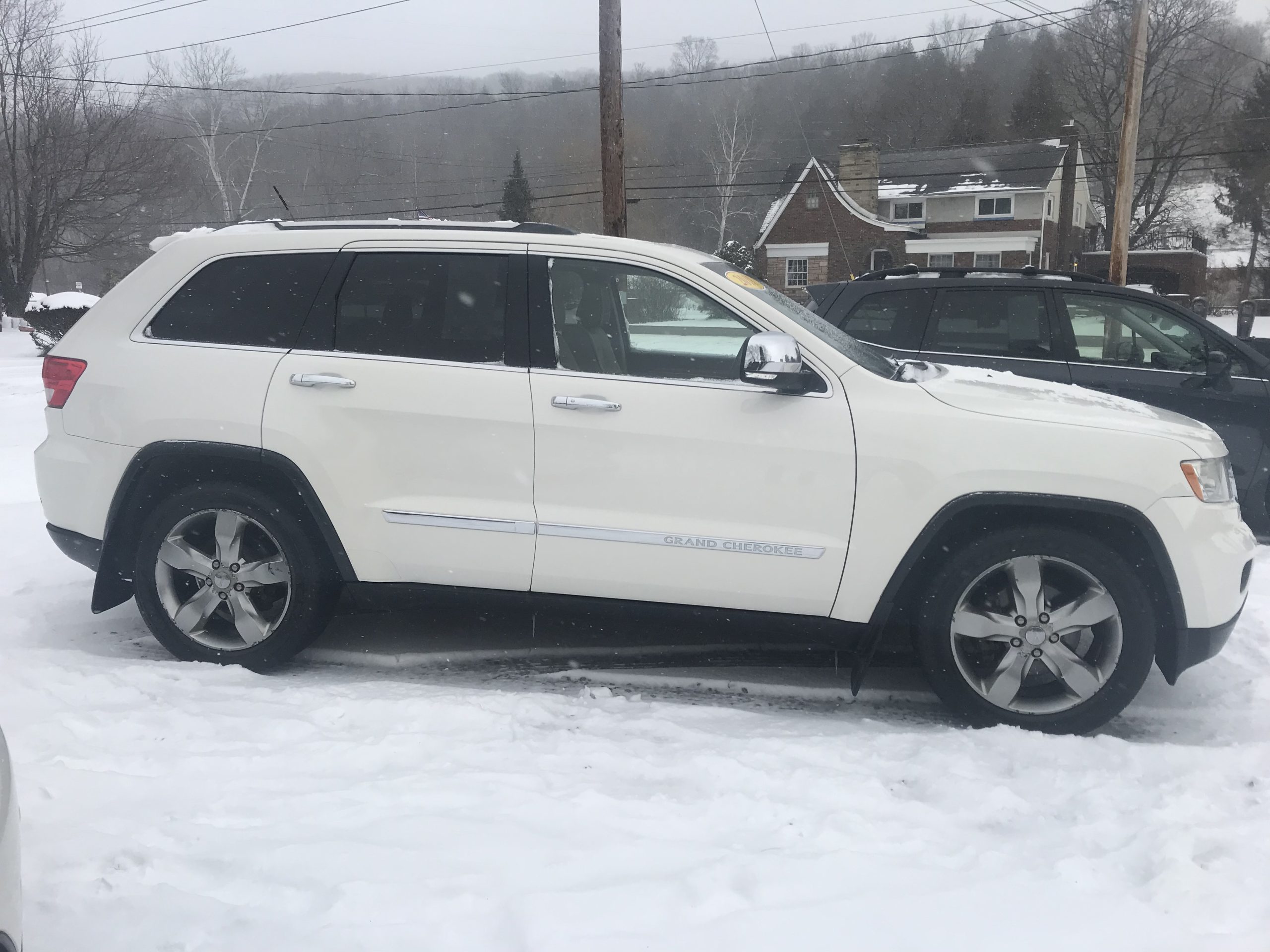 One Owner 2011 Jeep Grand Cherokee Overland
