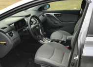 Very Nice 2013 Hyundai Elantra, Runs & drives great!  No Accidents!