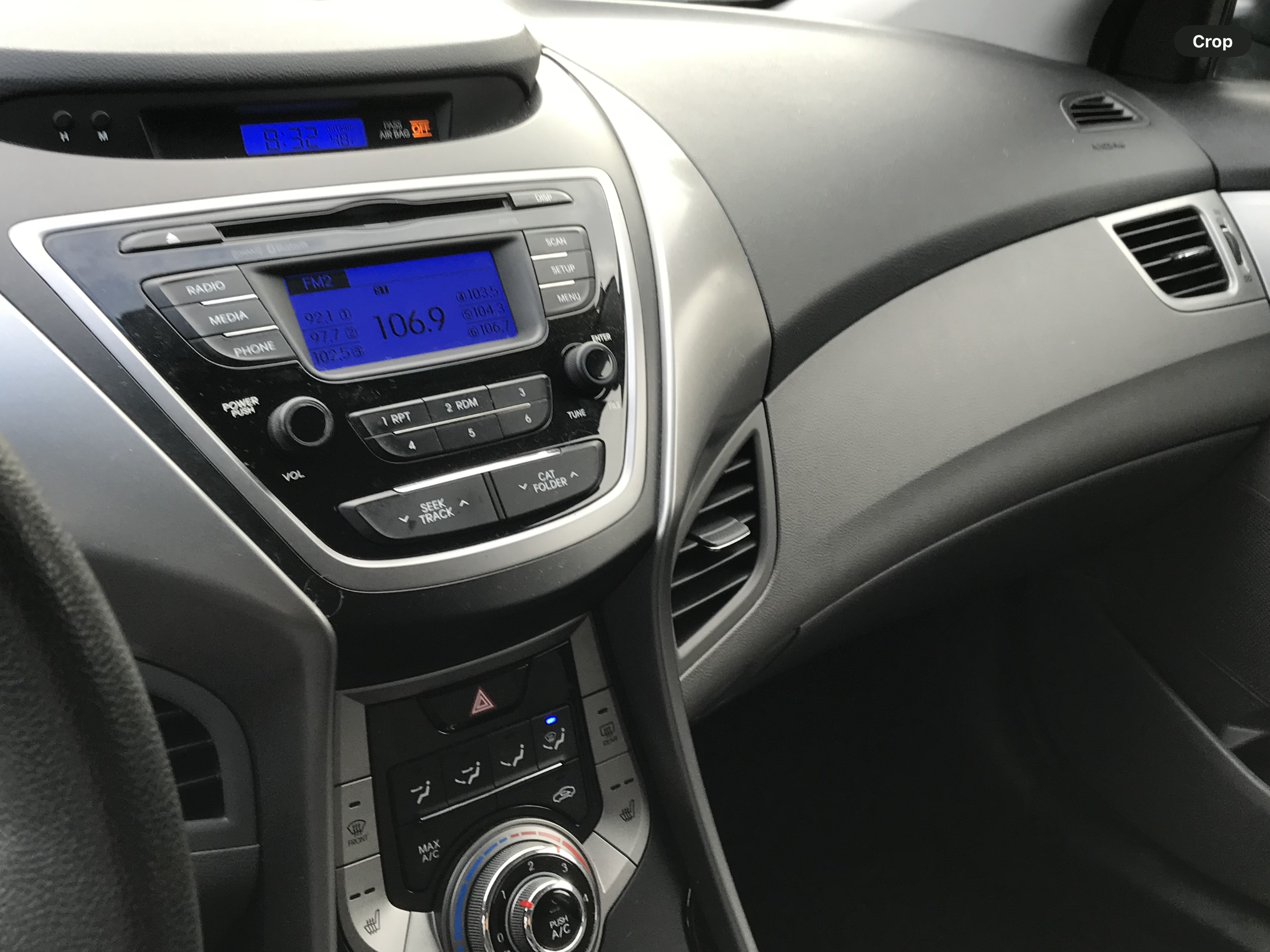 Very Nice 2013 Hyundai Elantra, Runs & drives great!  No Accidents!