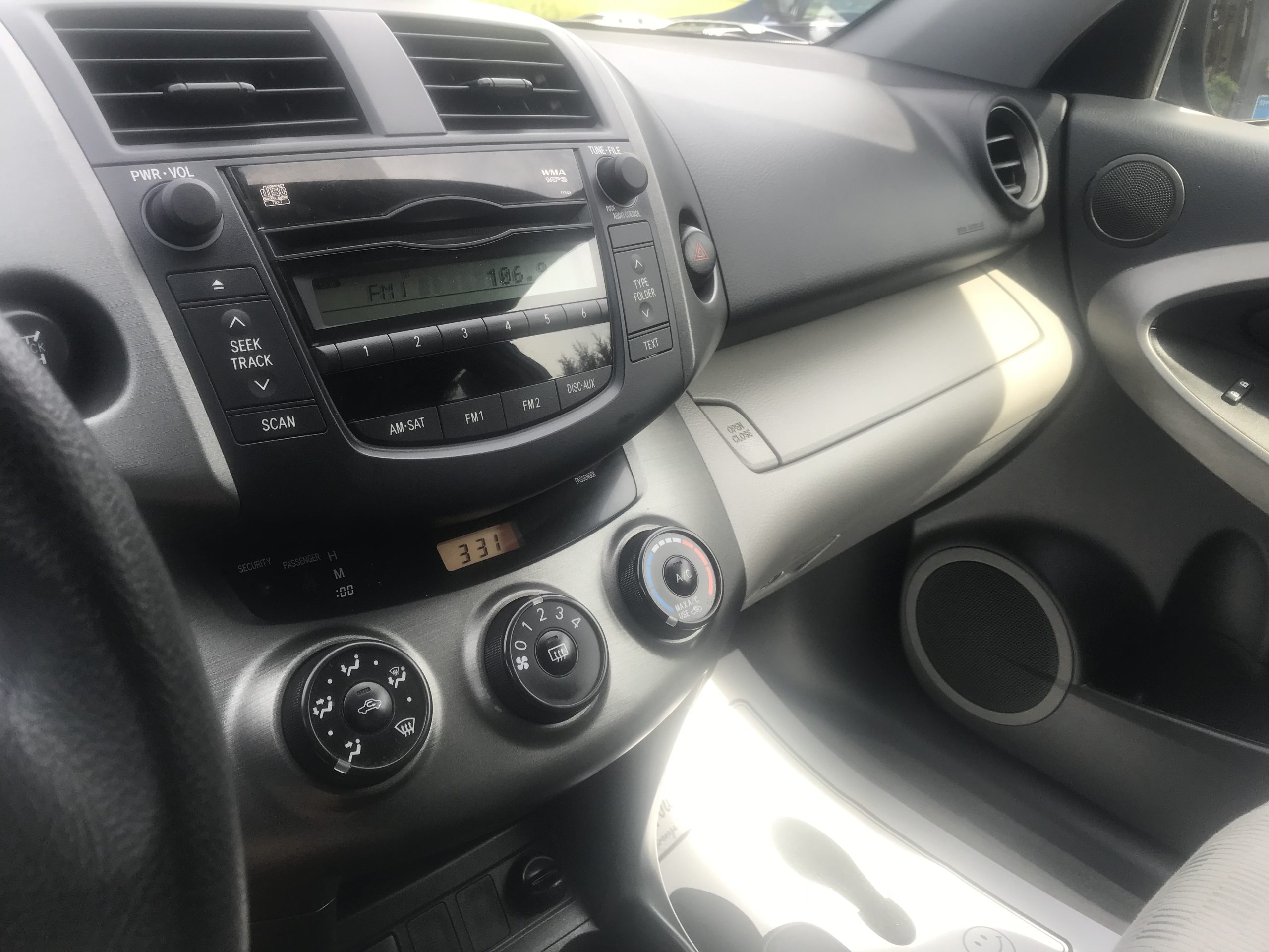 Very Nice One Owner 2011 Toyota RAV4! No Accidents! Very Well Maintained! New Tires! New Pa Inspection!