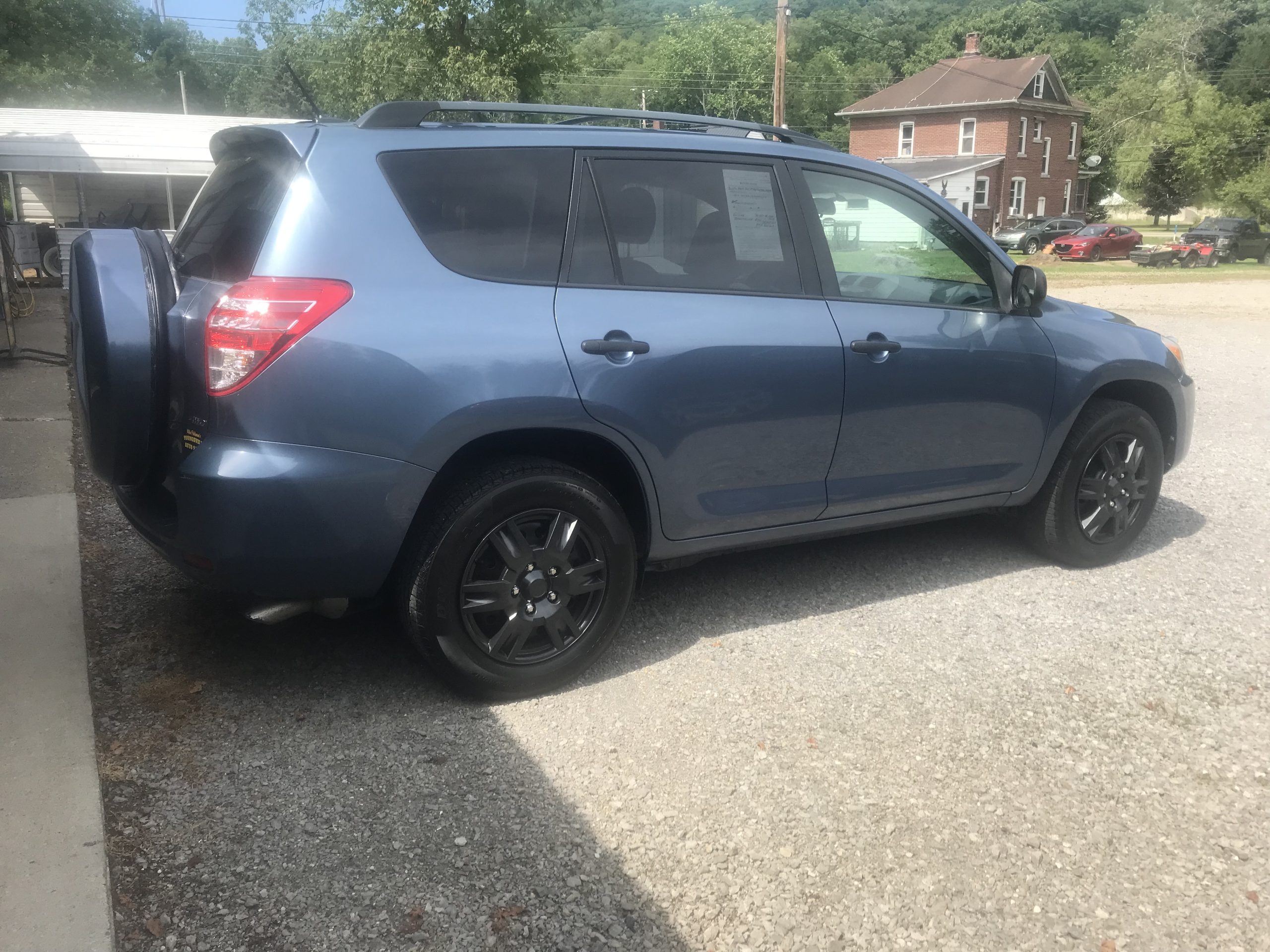 Very Nice One Owner 2011 Toyota RAV4! No Accidents! Very Well Maintained! New Tires! New Pa Inspection!