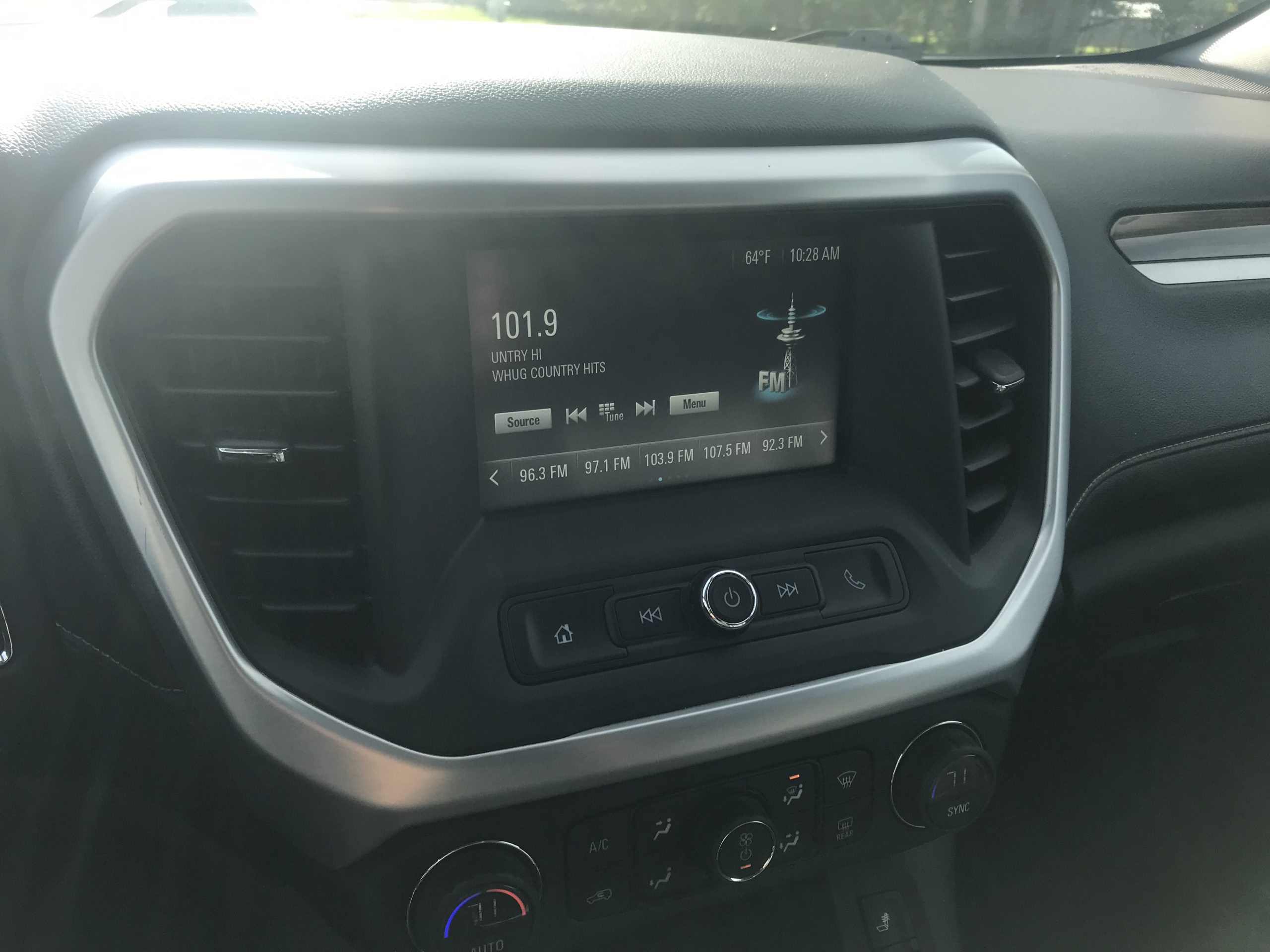 Beautiful! One Owner! Rust Free! 2018 GMC Acadia SLE, AWD